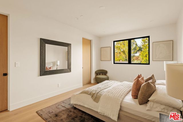 4317 Elmer Avenue, Studio City, CA 91602