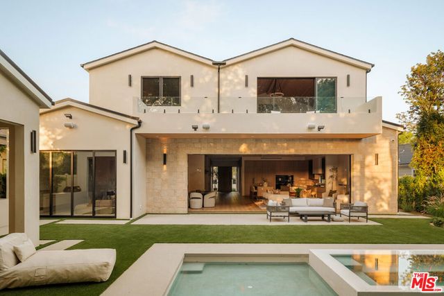 4317 Elmer Avenue, Studio City, CA 91602