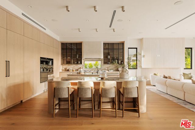 4317 Elmer Avenue, Studio City, CA 91602