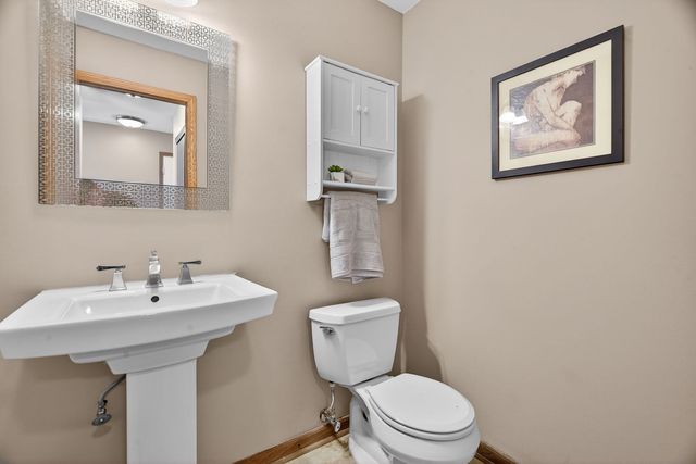 2167 ROSSITER Parkway, Plainfield, IL 60586