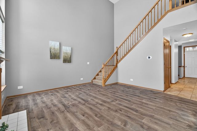 2167 ROSSITER Parkway, Plainfield, IL 60586