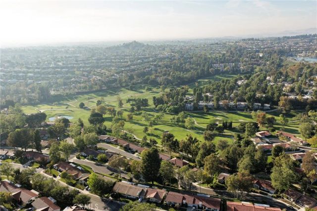 28052 Via Congora, Mission Viejo, CA 92692