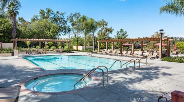 28052 Via Congora, Mission Viejo, CA 92692