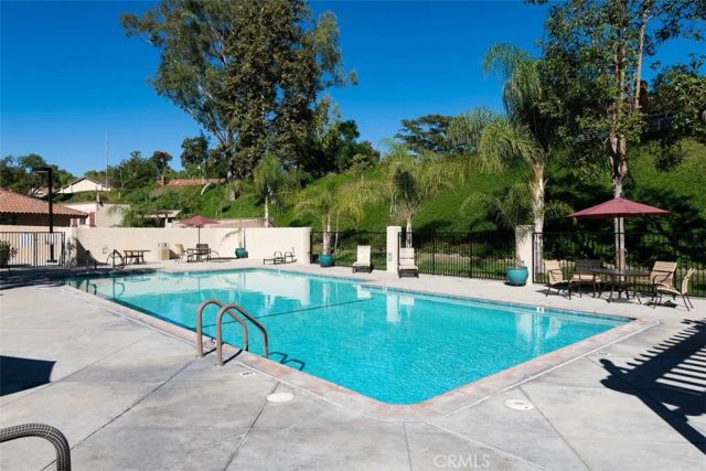 28052 Via Congora, Mission Viejo, CA 92692