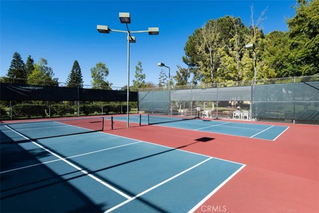 28052 Via Congora, Mission Viejo, CA 92692