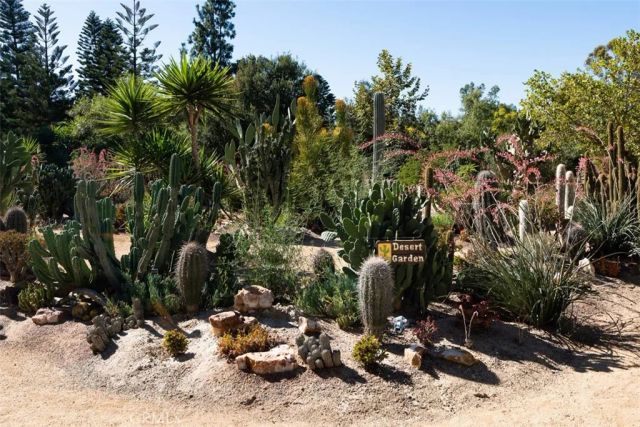 28052 Via Congora, Mission Viejo, CA 92692