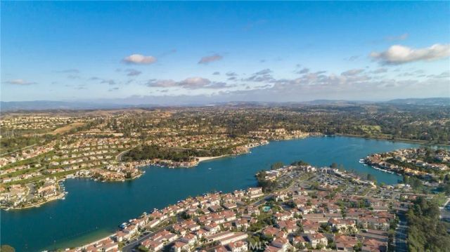 28052 Via Congora, Mission Viejo, CA 92692
