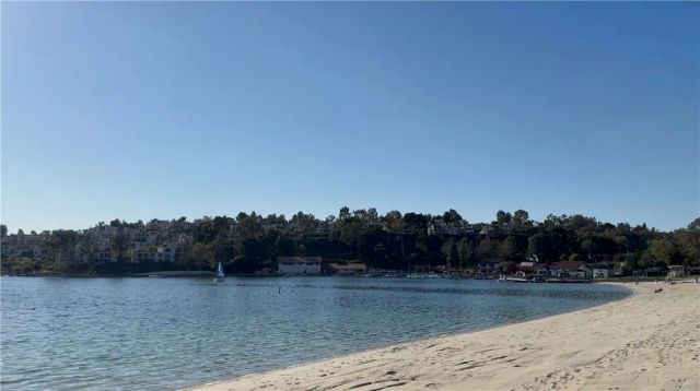 28052 Via Congora, Mission Viejo, CA 92692