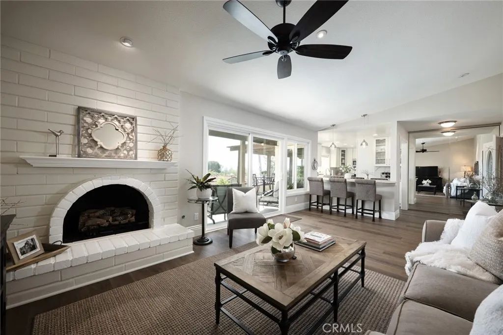 28052 Via Congora, Mission Viejo, CA 92692