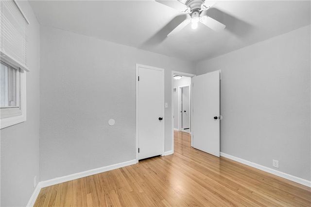 2700 Englewood Terrace, Independence, MO 64052