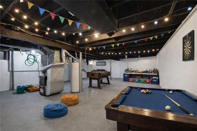 2700 Englewood Terrace, Independence, MO 64052