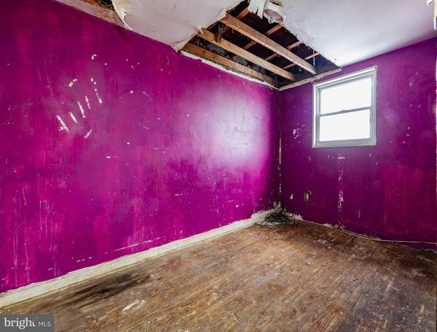 1010 KENWOOD AVE, Camden, NJ 08103