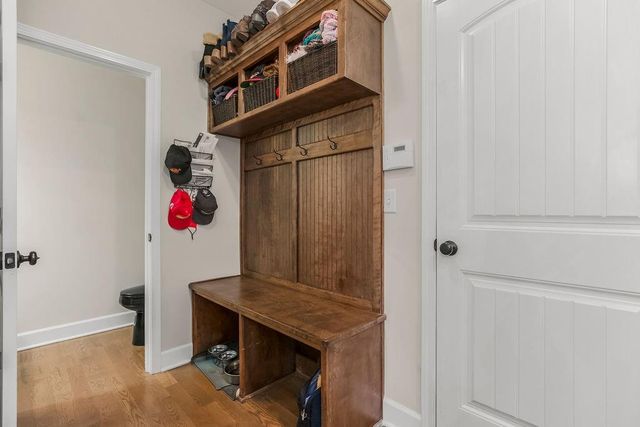 27810 E 133 rd Court, Lee's Summit, MO 64086