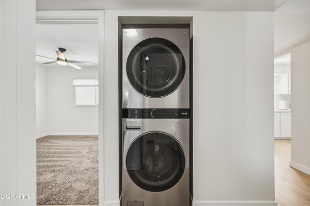 131 N HIGLEY Road 218, Mesa, AZ 85205