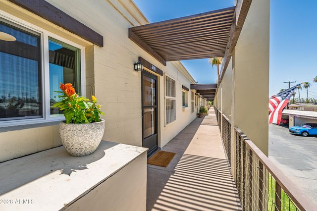 131 N HIGLEY Road 218, Mesa, AZ 85205