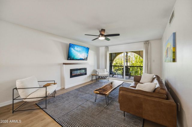 131 N HIGLEY Road 218, Mesa, AZ 85205
