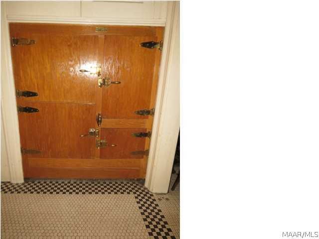 1707 S Perry Street, Montgomery, AL 36104