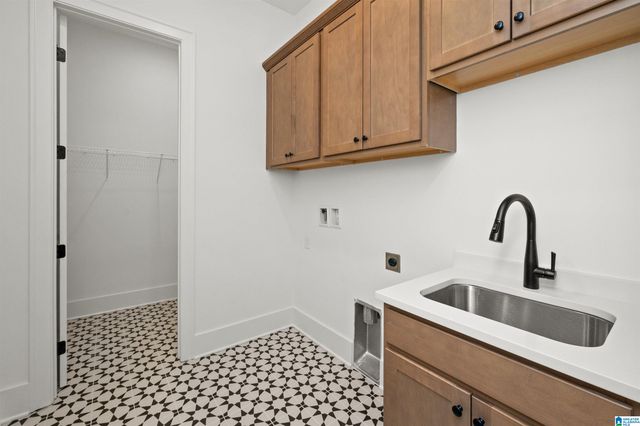 1732 GABLE WAY, Hoover, AL 35244