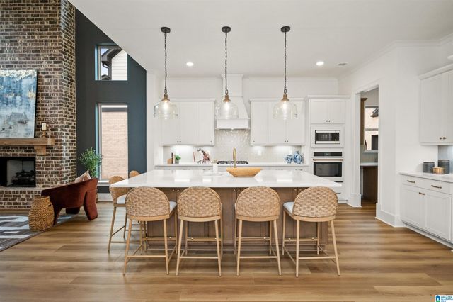 1732 GABLE WAY, Hoover, AL 35244