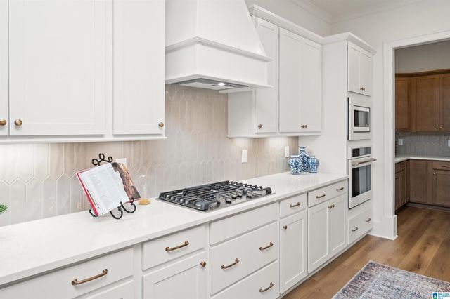 1732 GABLE WAY, Hoover, AL 35244