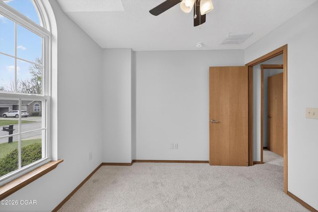 1315 Skyline Drive, Carthage, MO 64836