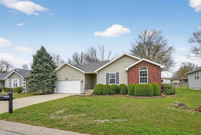 1315 Skyline Drive, Carthage, MO 64836