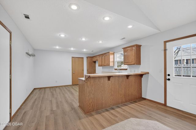 1315 Skyline Drive, Carthage, MO 64836