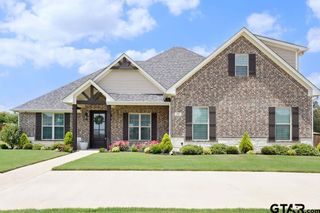 109 Nathan, Chandler, TX 75758
