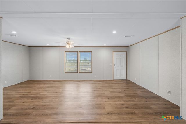 139 Azalea Court, Dale, TX 78616