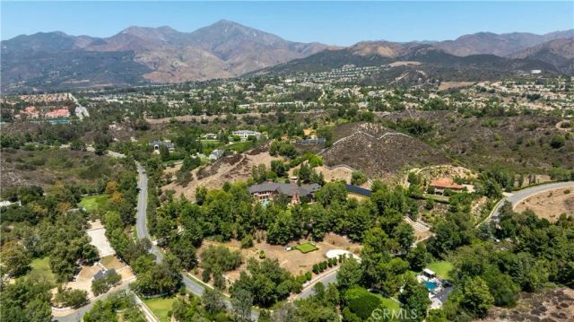 22442 Via Pajaro, Coto De Caza, CA 92679