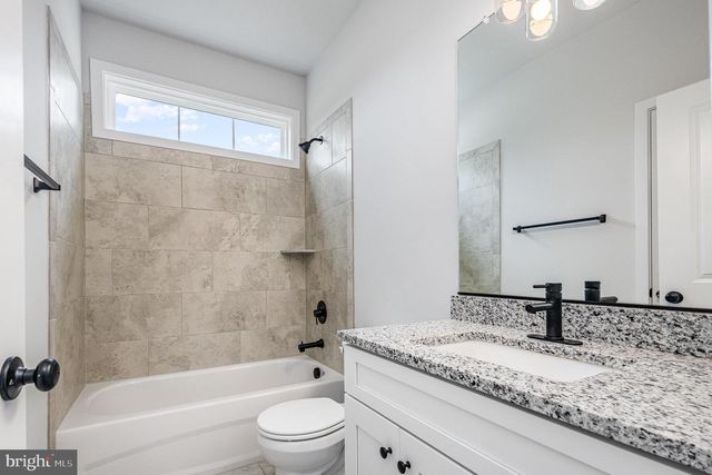 26700 DANIELS POINT DR, Unionville, VA 22567