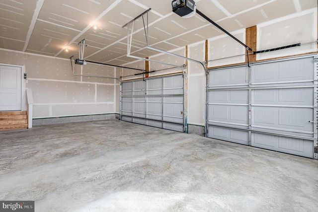 26700 DANIELS POINT DR, Unionville, VA 22567