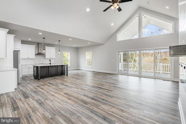 26700 DANIELS POINT DR, Unionville, VA 22567
