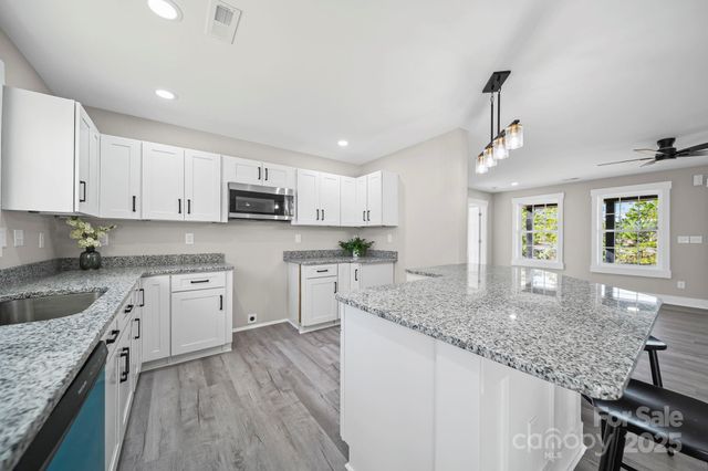 20 Ridgecrest Avenue, Peachland, NC 28133