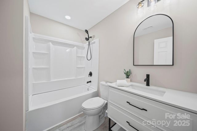 20 Ridgecrest Avenue, Peachland, NC 28133