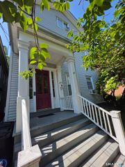 54 Pearl Street, New Haven, CT 06511