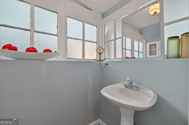 1701 Neely Avenue, East Point, GA 30344