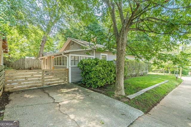1701 Neely Avenue, East Point, GA 30344