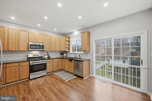 182 POSTING WAY, Charles Town, WV 25414