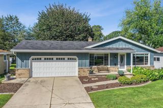 951 COPPENS ROAD, Green Bay, WI 54303