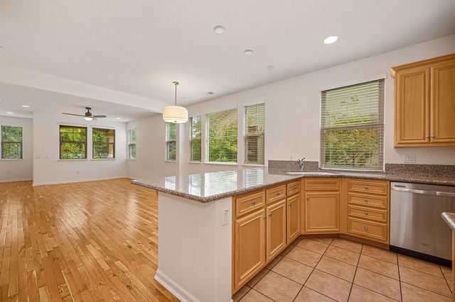 1441 Volonne Dr, Roseville, CA 95747