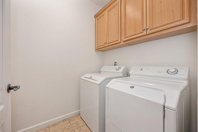 1441 Volonne Dr, Roseville, CA 95747