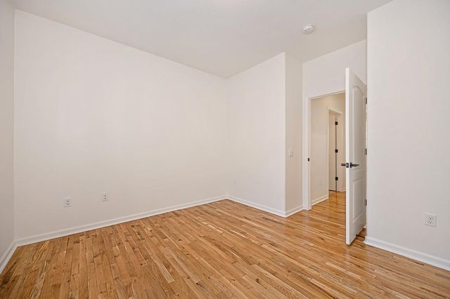 1441 Volonne Dr, Roseville, CA 95747