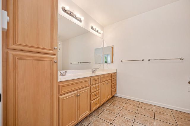 1441 Volonne Dr, Roseville, CA 95747