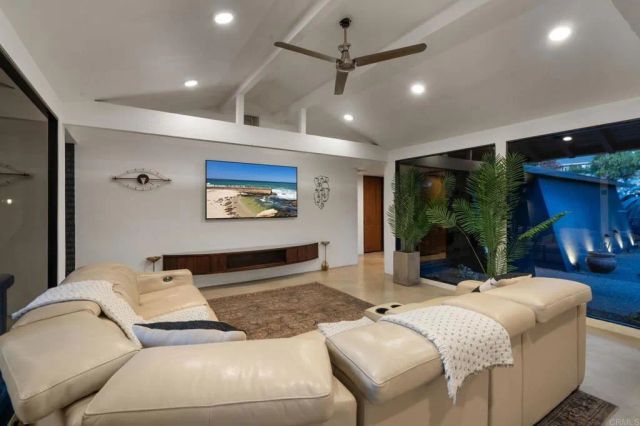 754 El Rancho Drive, El Cajon, CA 92019