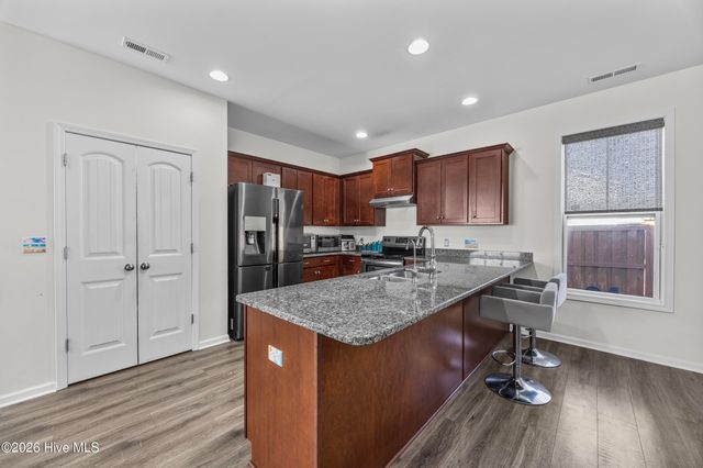 6529 Woodlee Lane, Wilmington, NC 28412