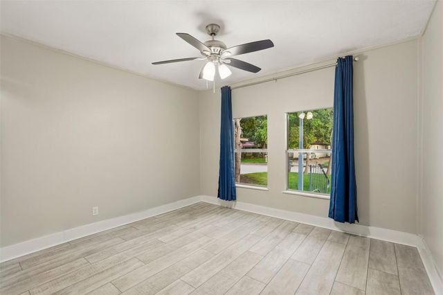 406 Gresham Street, Baytown, TX 77520
