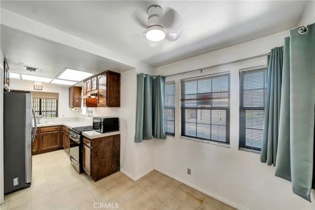1543 W Avenue L 1, Lancaster, CA 93534