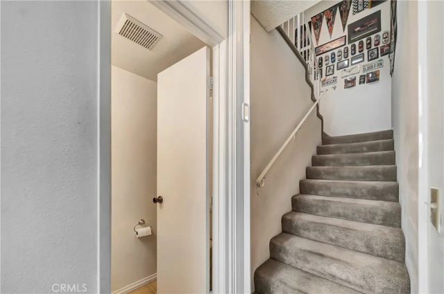 1543 W Avenue L 1, Lancaster, CA 93534