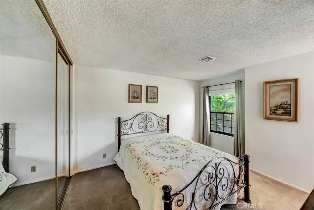 1543 W Avenue L 1, Lancaster, CA 93534